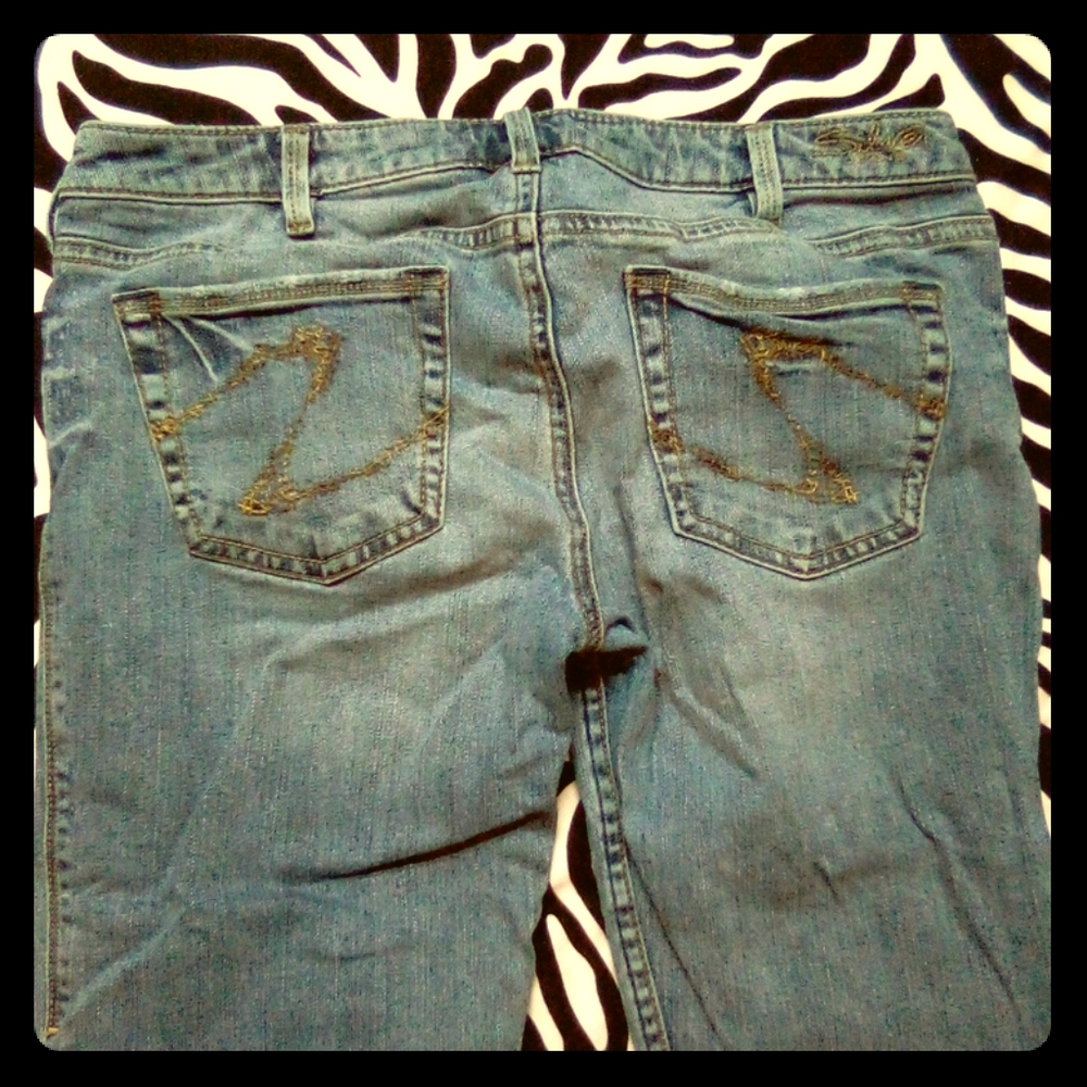Silver Capris Jeans